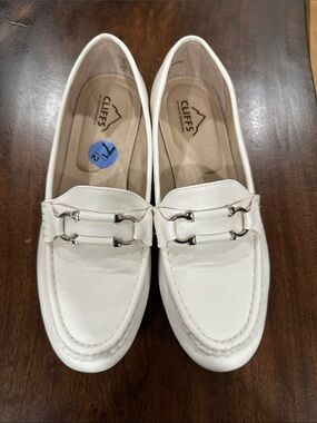 Cliffs by WHITE MOUNTAIN White Leather Slip-On Loafers